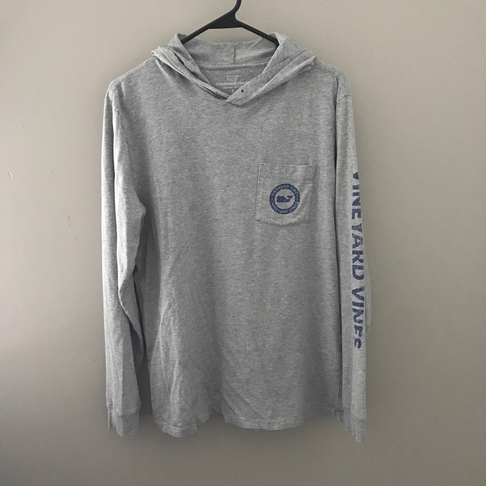 Vineyard vines T-shirt pull over size small